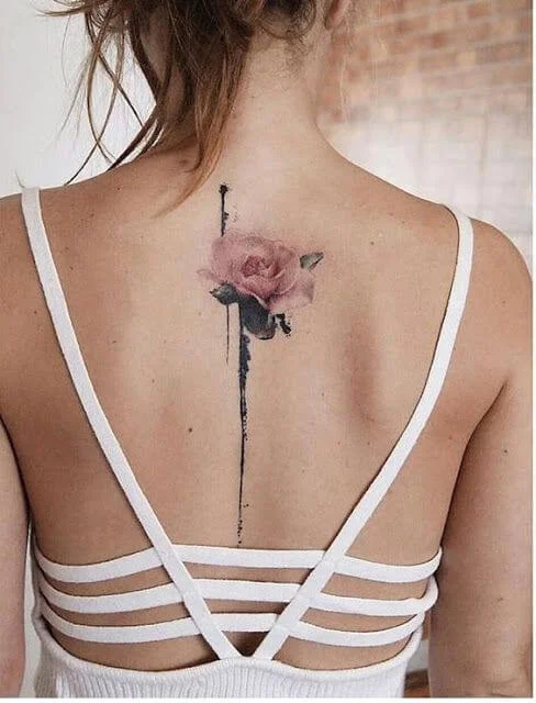 Tatuaje cu flori